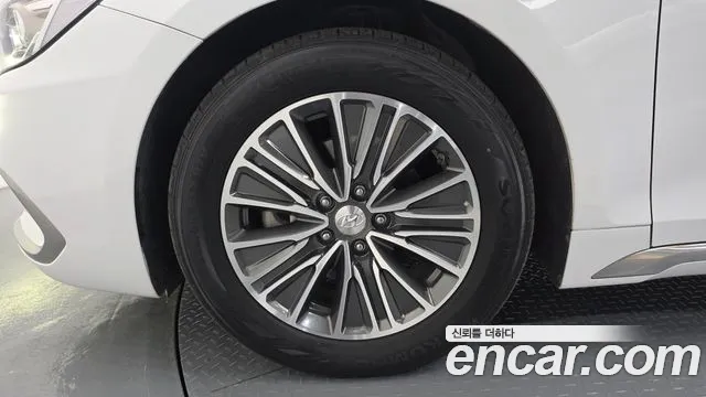 2018 Hyundai Grandeur IG Hybrid Exclusive Sold VIN KMHF2413BJA007251 – photo 22