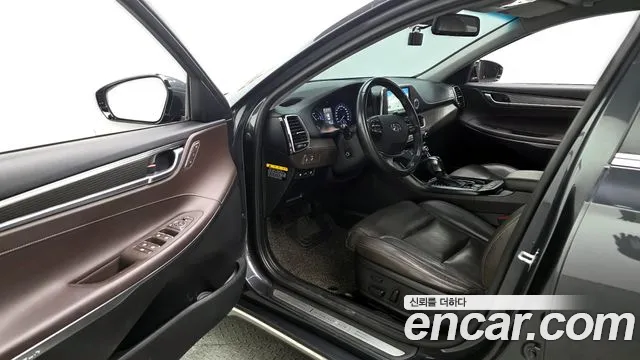 2018 Hyundai Grandeur IG Hybrid Exclusive Sold VIN KMHF2413BJA009238 – rear exterior