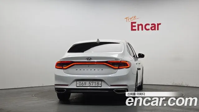 2018 Hyundai Grandeur IG Hybrid Exclusive Sold VIN KMHF2413BJA010999 – photo 18