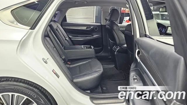 2018 Hyundai Grandeur IG Hybrid Exclusive Sold VIN KMHF2413BJA011813 – photo 11 2018 Hyundai Grandeur IG Hybrid Exclusive Sold VIN KMHF2413BJA011813 – photo 11