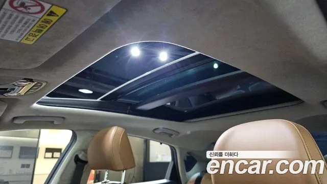 2018 Hyundai Grandeur IG Hybrid Exclusive Sold VIN KMHF2413BJA013091 – exterior detail