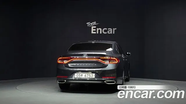 2018 Hyundai Grandeur Ig Hybrid Exclusive Sold VIN KMHF2413BJA015614 – front exterior