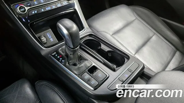 2018 Hyundai Grandeur IG Hybrid Exclusive Sold VIN KMHF2413BJA016539 – trunk area