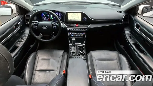 2018 Hyundai Grandeur IG Hybrid Exclusive Sold VIN KMHF2413BJA022572 – dashboard