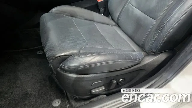 2018 Hyundai Grandeur IG Hybrid Exclusive Sold VIN KMHF2413BJA022572 – photo 31