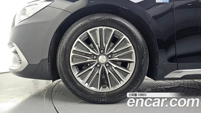 2018 Hyundai Grandeur IG Hybrid Exclusive Sold VIN KMHF2413BJA024292 – photo 17