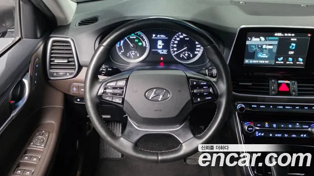 2018 Hyundai Grandeur IG Hybrid Exclusive Sold VIN KMHF2413BJA024306 – photo 31