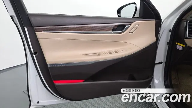 2019 Hyundai Grandeur IG Hybrid Exclusive Sold VIN KMHF2413BKA026704 – photo 17