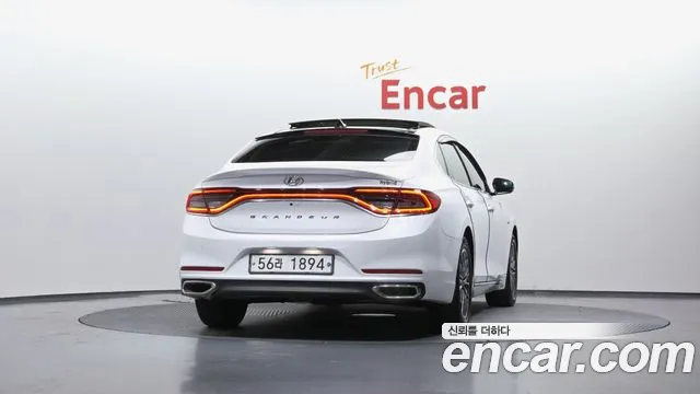 2019 Hyundai Grandeur IG Hybrid Exclusive Sold VIN KMHF2413BKA026704 – photo 18
