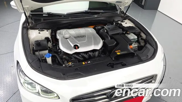 2019 Hyundai Grandeur IG Hybrid Exclusive Sold VIN KMHF2413BKA027299 – photo 12