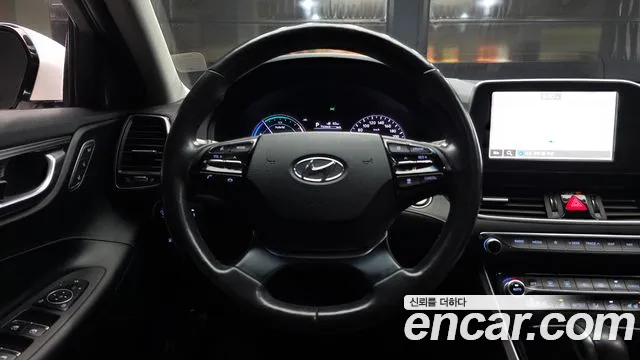 2019 Hyundai Grandeur IG Hybrid Exclusive Sold VIN KMHF2413BKA027624 – trunk area