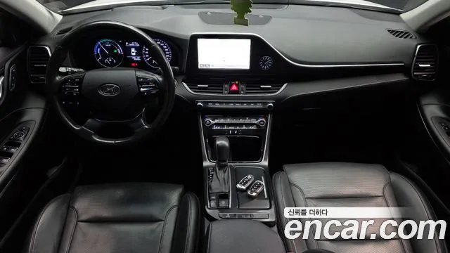 2019 Hyundai Grandeur IG Hybrid Exclusive Sold VIN KMHF2413BKA027624 – photo 25