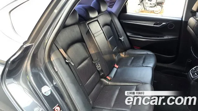2019 Hyundai Grandeur IG Hybrid Exclusive Sold VIN KMHF2413BKA028149 – exterior detail