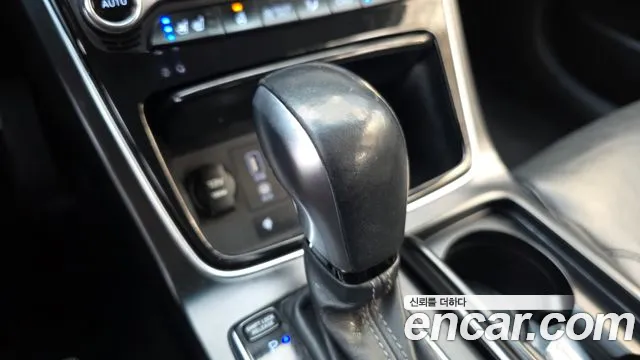 2019 Hyundai Grandeur IG Hybrid Exclusive Sold VIN KMHF2413BKA028149 – photo 16