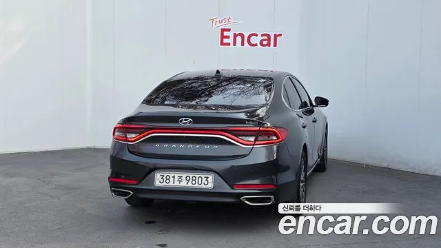 2019 Hyundai Grandeur IG Hybrid Exclusive Sold VIN KMHF2413BKA028149 – photo 17