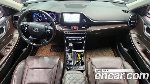 2019 Hyundai Grandeur IG Hybrid Exclusive Sold VIN KMHF2413BKA029644 – undercarriage