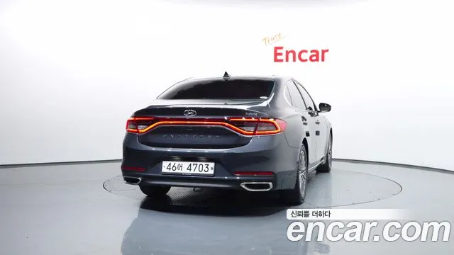 2019 Hyundai Grandeur IG Hybrid Exclusive Sold VIN KMHF2413BKA030490 – photo 20