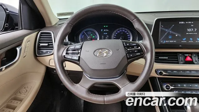 2019 Hyundai Grandeur IG Hybrid Exclusive Sold VIN KMHF2413BKA030537 – dashboard