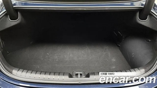 2019 Hyundai Grandeur IG Hybrid Exclusive Sold VIN KMHF2413BKA030537 – engine bay