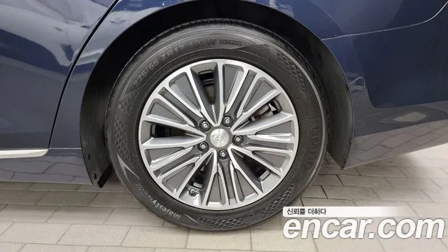 2019 Hyundai Grandeur IG Hybrid Exclusive Sold VIN KMHF2413BKA030537 – photo 22