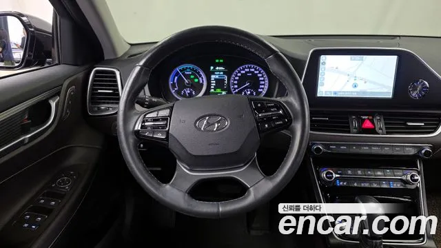 2019 Hyundai Grandeur IG Hybrid Exclusive Sold VIN KMHF2413BKA032006 – interior seats