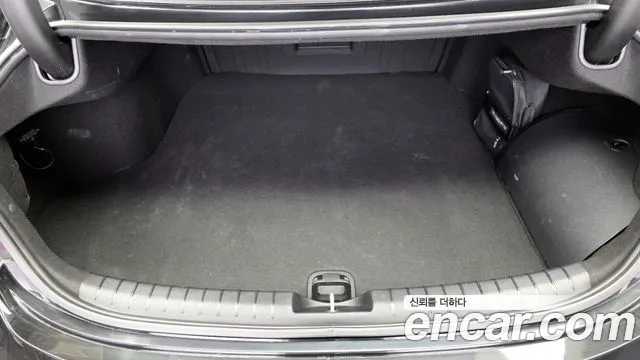 2019 Hyundai Grandeur IG Hybrid Exclusive Sold VIN KMHF2413BKA032006 – photo 17