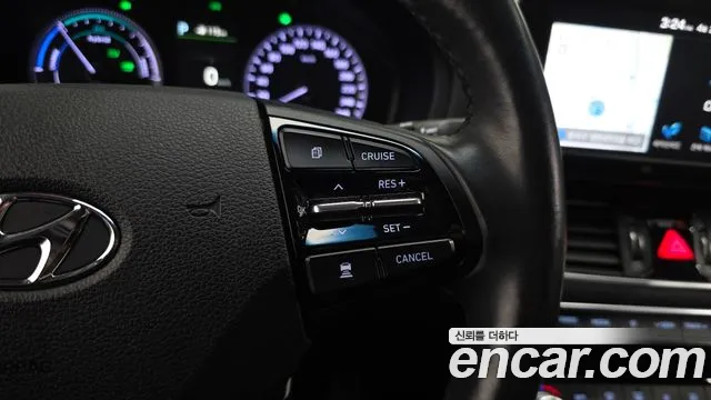 2019 Hyundai Grandeur IG Hybrid Exclusive Sold VIN KMHF2413BKA039252 – engine bay