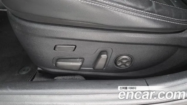 2019 Hyundai Grandeur IG Hybrid Exclusive Sold VIN KMHF2413BKA039252 – photo 16