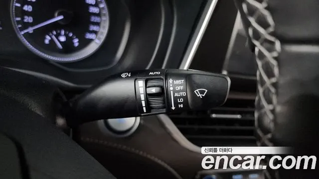 2019 Hyundai Grandeur IG Hybrid Exclusive Sold VIN KMHF2413BKA039355 – photo 35