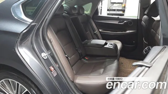2019 Hyundai Grandeur IG Hybrid Exclusive Sold VIN KMHF2413BKA039838 – rear exterior