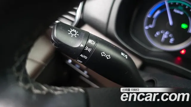 2019 Hyundai Grandeur IG Hybrid Exclusive Sold VIN KMHF2413BKA039838 – photo 23