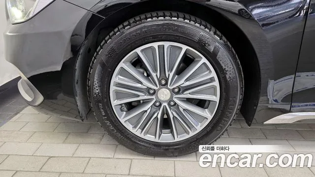 2019 Hyundai Grandeur IG Hybrid Exclusive Sold VIN KMHF2413BKA041846 – rear exterior 2019 Hyundai Grandeur IG Hybrid Exclusive Sold VIN KMHF2413BKA041846 – rear exterior
