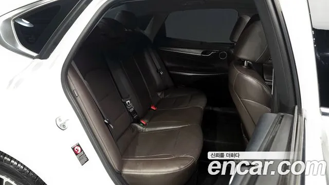 2019 Hyundai Grandeur Ig Hybrid Exclusive Sold VIN KMHF2413BKA042978 – front exterior