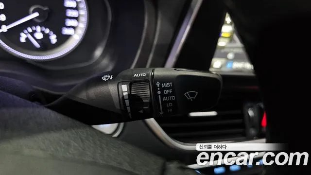 2019 Hyundai Grandeur IG Hybrid Exclusive Sold VIN KMHF2413BKA051344 – undercarriage 2019 Hyundai Grandeur IG Hybrid Exclusive Sold VIN KMHF2413BKA051344 – undercarriage