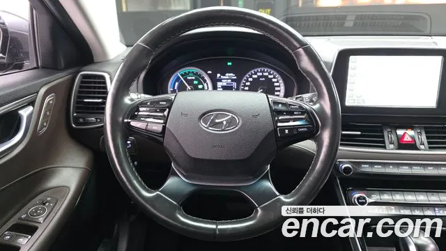 2019 Hyundai Grandeur Ig Hybrid Exclusive Sold VIN KMHF2413BKA066786 – front exterior