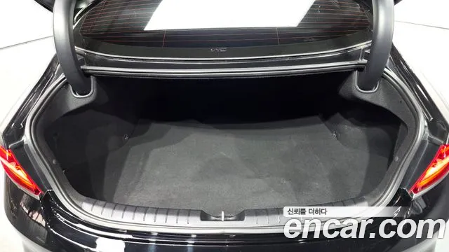 2017 Hyundai Grandeur Ig 3.0 Exclusive Sold VIN KMHF241EBHA024563 – front exterior