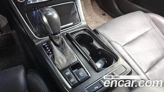 2017 Hyundai Grandeur IG 3.0 Exclusive Sold VIN KMHF241EBHA026817 – photo 18