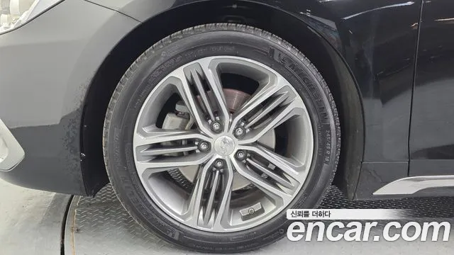 2018 Hyundai Grandeur IG 3.0 Exclusive Sold VIN KMHF241EBJA046868 – photo 16 2018 Hyundai Grandeur IG 3.0 Exclusive Sold VIN KMHF241EBJA046868 – photo 16