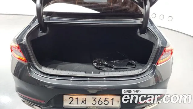 2018 Hyundai Grandeur IG 3.0 Exclusive Sold VIN KMHF241EBJA065058 – odometer reading 2018 Hyundai Grandeur IG 3.0 Exclusive Sold VIN KMHF241EBJA065058 – odometer reading