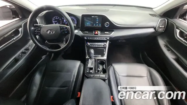2018 Hyundai Grandeur IG 3.0 Modren Basic (Rental car) Sold VIN KMHF241EBJA066701 – photo 19 2018 Hyundai Grandeur IG 3.0 Modren Basic (Rental car) Sold VIN KMHF241EBJA066701 – photo 19