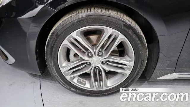 2018 Hyundai Grandeur IG 3.0 Modren Basic (Rental car) Sold VIN KMHF241EBJA067327 – photo 20 2018 Hyundai Grandeur IG 3.0 Modren Basic (Rental car) Sold VIN KMHF241EBJA067327 – photo 20