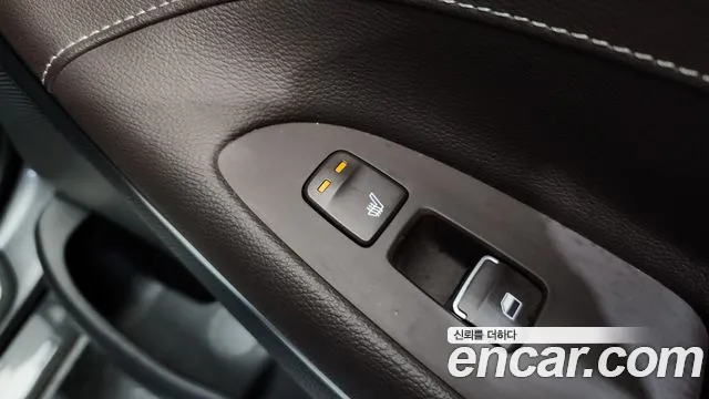 2018 Hyundai Grandeur IG 3.0 Exclusive Sold VIN KMHF241EBJA068546 – rear exterior