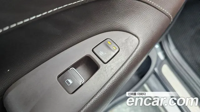 2018 Hyundai Grandeur IG 3.0 Exclusive Sold VIN KMHF241EBJA078534 – side profile