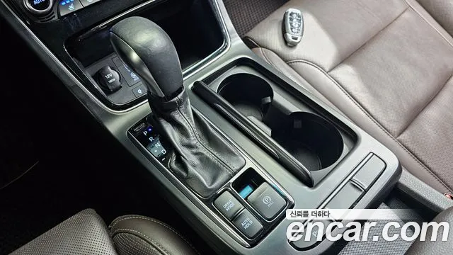 2018 Hyundai Grandeur IG 3.0 Exclusive Sold VIN KMHF241EBJA078534 – exterior detail