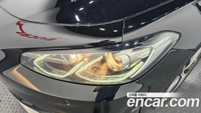 2018 Hyundai Grandeur IG 3.0 Exclusive Sold VIN KMHF241EBJA089887 – interior seats
