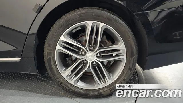 2018 Hyundai Grandeur IG 3.0 Exclusive Sold VIN KMHF241EBJA089887 – photo 25