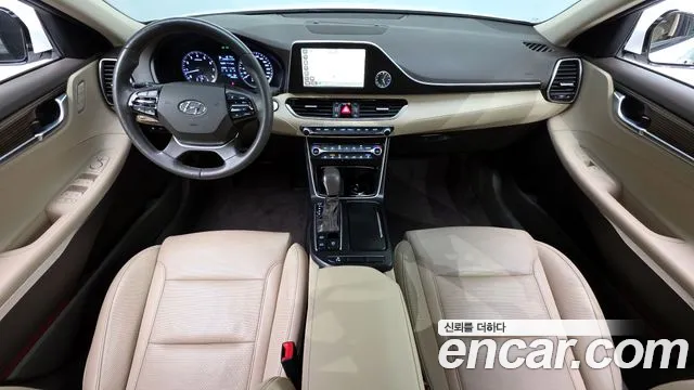 2018 Hyundai Grandeur IG 3.0 Exclusive Sold VIN KMHF241EBJA102274 – dashboard 2018 Hyundai Grandeur IG 3.0 Exclusive Sold VIN KMHF241EBJA102274 – dashboard