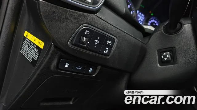 2018 Hyundai Grandeur IG 3.0 Exclusive Sold VIN KMHF241EBJA103167 – rear exterior