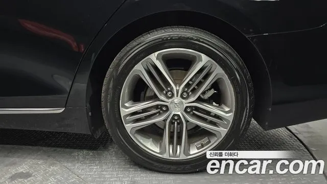 2018 Hyundai Grandeur IG 3.0 Exclusive Sold VIN KMHF241EBJA103167 – photo 17