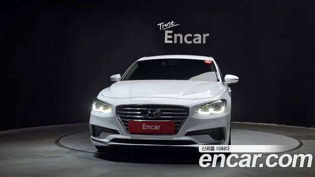 2018 Hyundai Grandeur IG 3.0 Exclusive Sold VIN KMHF241EBJA107272 – rear exterior